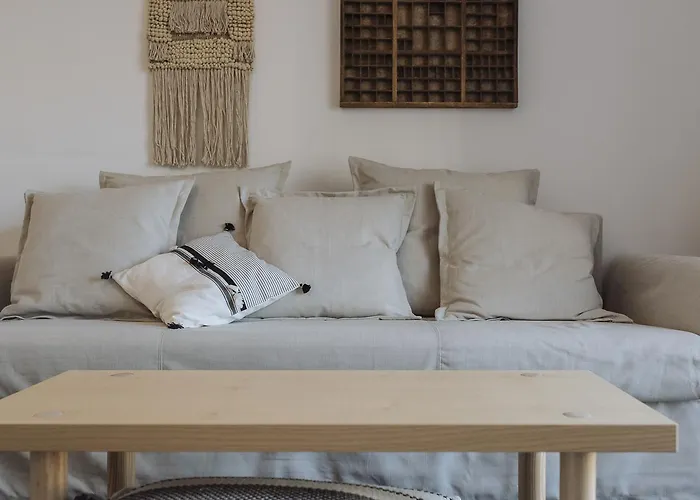 Апартаменти Old Town - Center Бухарест